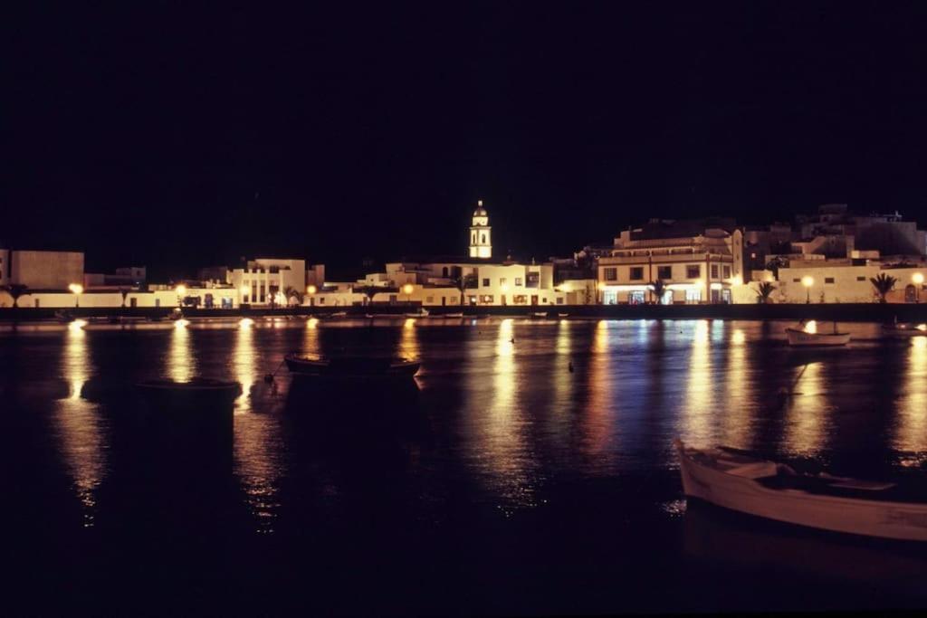 In - 1 Or 2 Bedrooms Apartament *